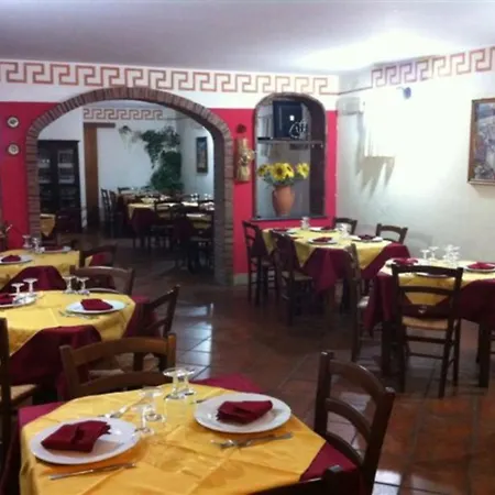 Valle Degli Ulivi 3* Мотта-Сант'Анастазия
